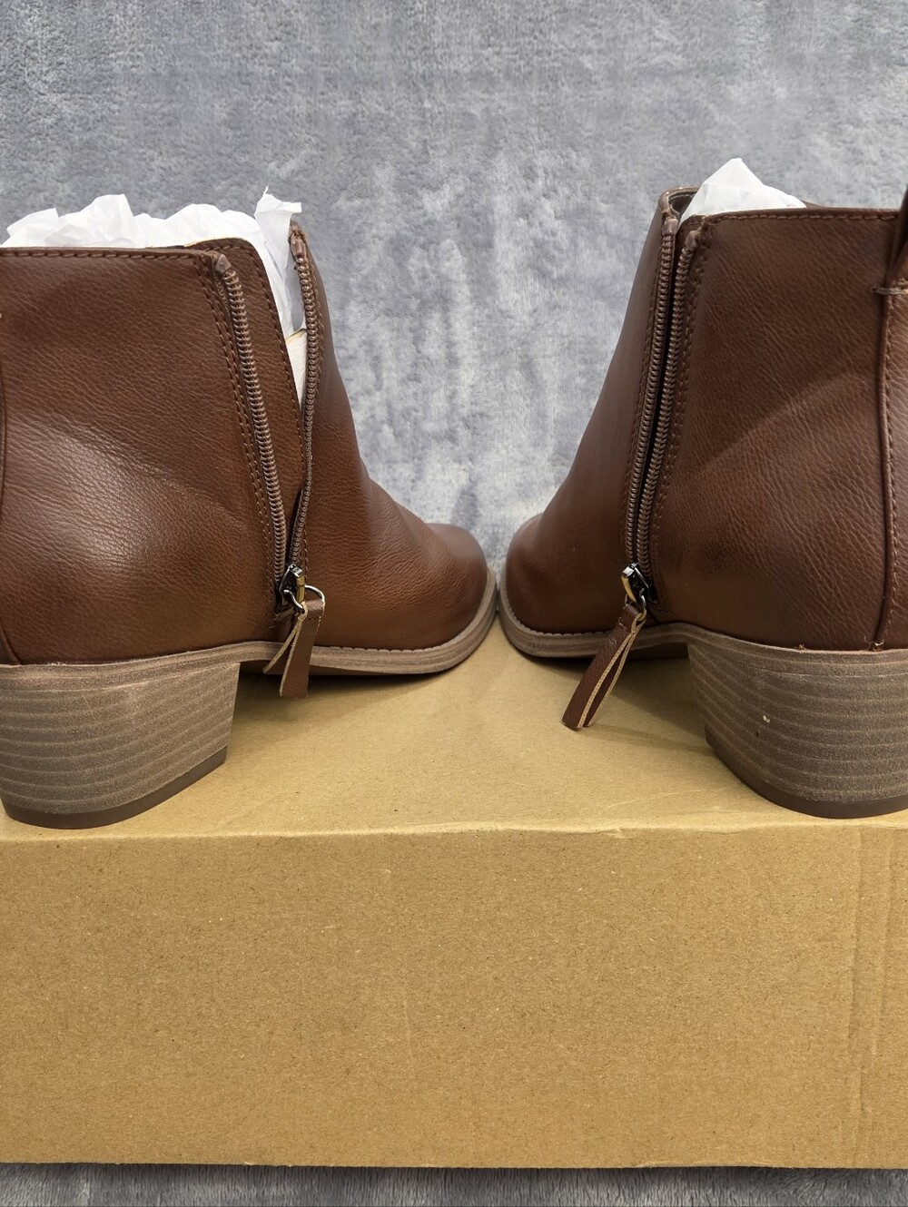 Naturalizer Tan Brown Leather Ankle Booties with Side Zip - Picture 7 of 7